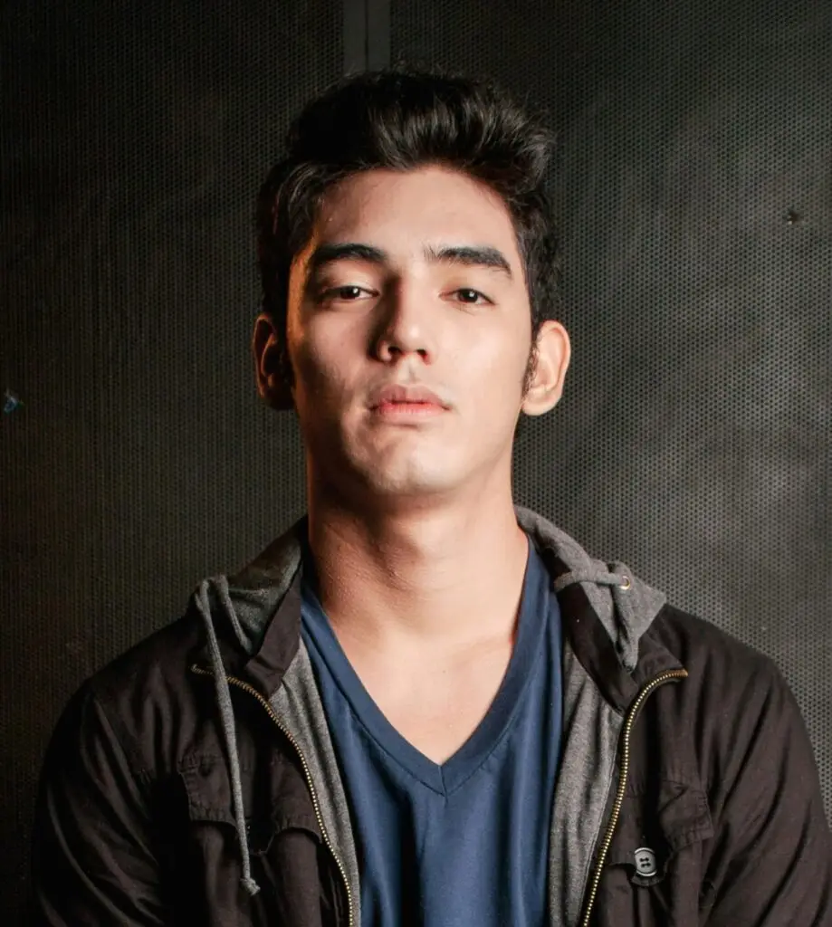 Creative graphic designer at Irfan Digital Agency